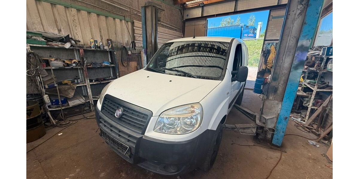 Fiat Doblo 144.000 km 1.700 &euro; Jena 07751