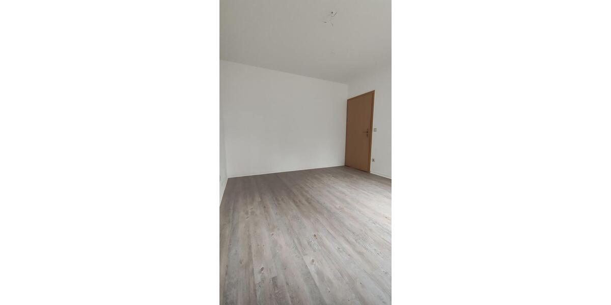 Etagenwohnung Rudolstadt - 3 Zimmer, 71 m&sup2;, 590&euro; | Angebot:23902944