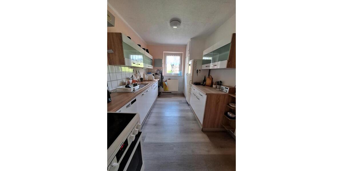 Doppelhaushälfte Bucha - 4 Zimmer, 90 m&sup2;, 180.000&euro; | Angebot:26603868