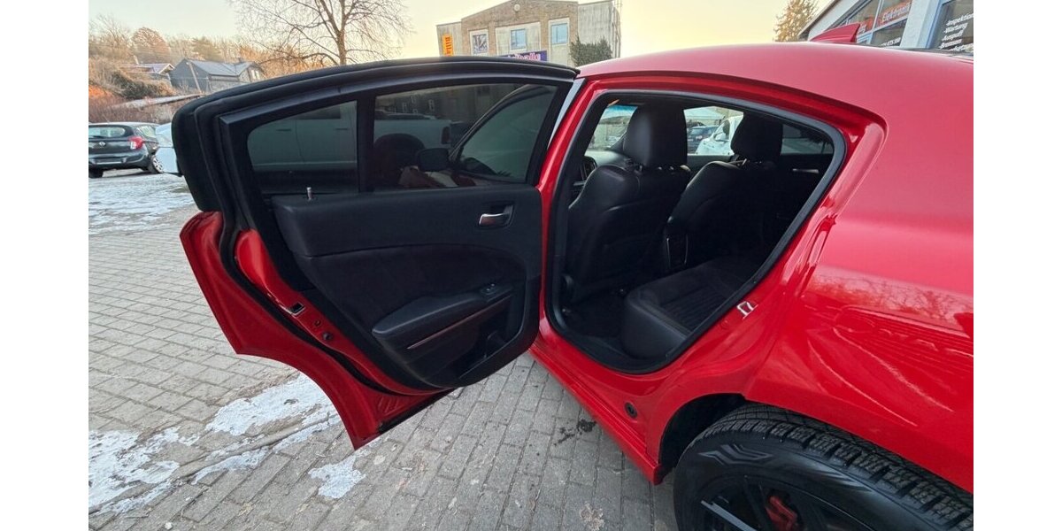 Dodge Charger 5.7 V8 HEMI R/T SRT BODYKIT 107.700 km 24.999 &euro; Rudolstadt 07407