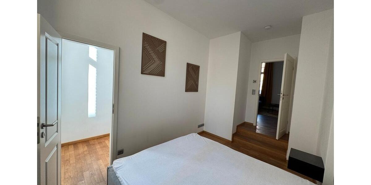 Etagenwohnung Jena - 2 Zimmer, 45 m&sup2;, 1.000&euro; | Angebot:19596805