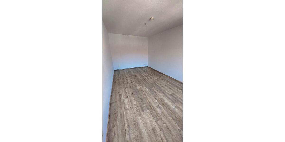 Etagenwohnung Rudolstadt - 2 Zimmer, 67 m&sup2;, 603&euro; | Angebot:26632754