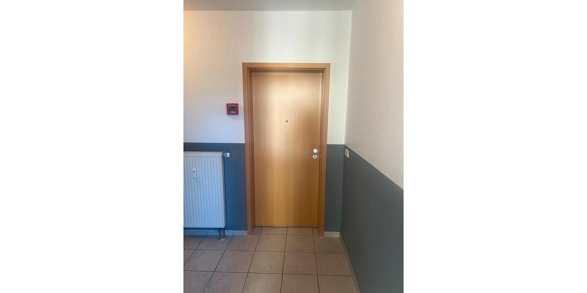 Erdgeschoßwohnung Elxleben - 3 Zimmer, 72 m&sup2;, 900&euro; | Angebot:25325663