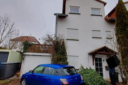 Haus Bucha - 6 Zimmer, 155 m&sup2;, 1.400&euro; | Angebot:26554175