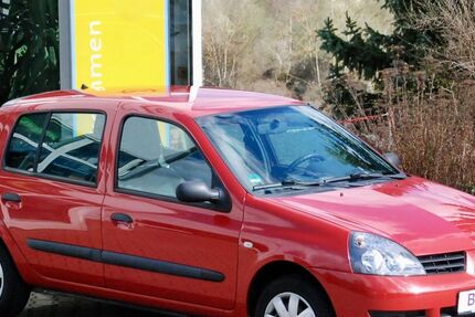 Renault Clio 147.890 km 1.500 &euro; Dornburg - Camburg 07774