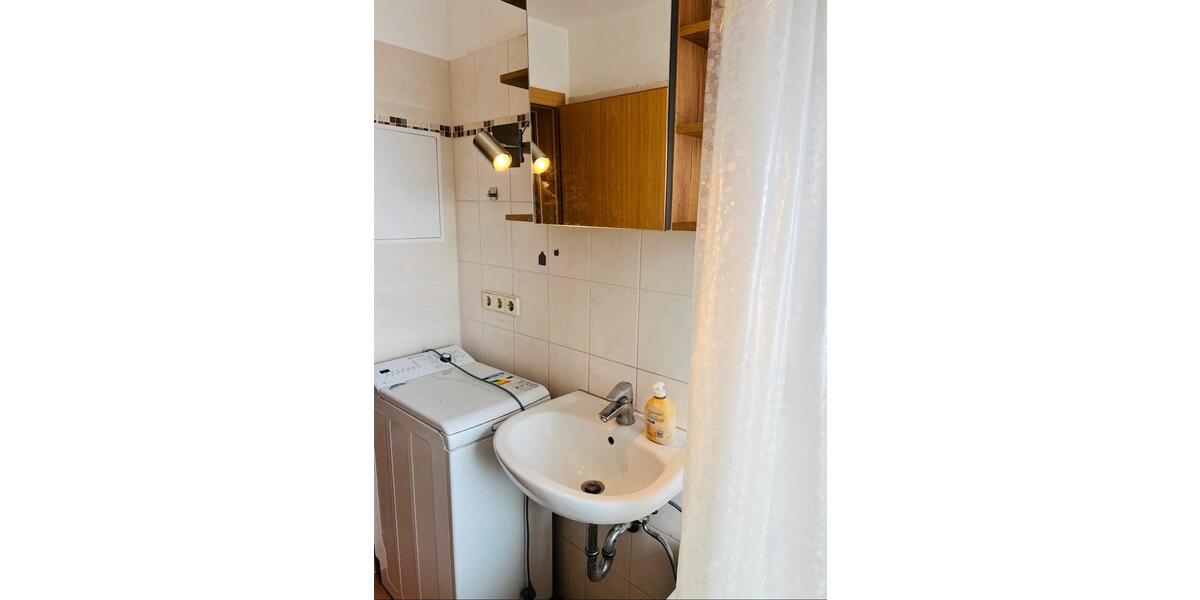 Etagenwohnung Jena - 2 Zimmer, 49 m&sup2;, 700&euro; | Angebot:25980867