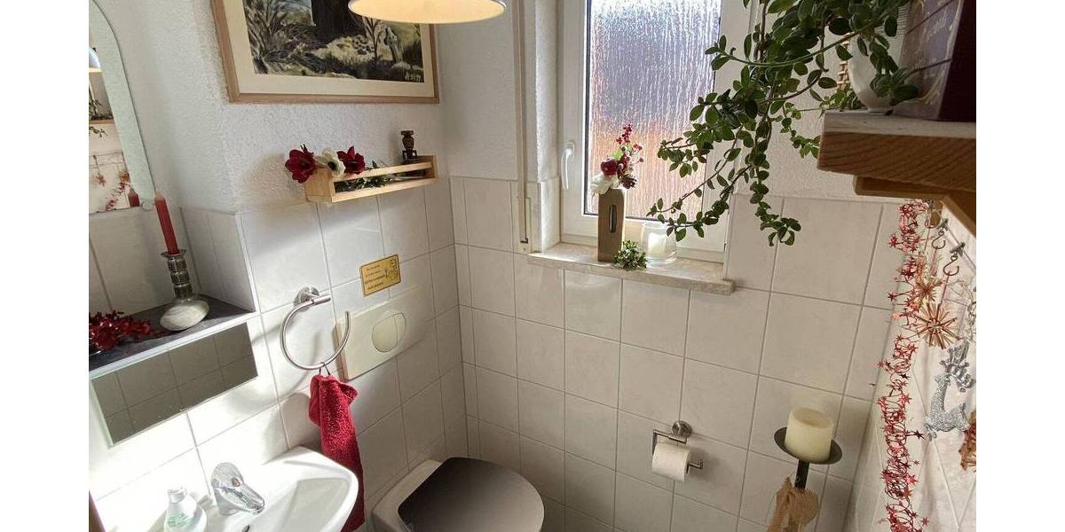 Einfamilienhaus Jena Zwätzen - 5 Zimmer, 145 m&sup2;, 649.000&euro; | Angebot:26064666