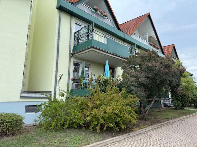 Etagenwohnung Erfurt Hohenwinden - 3 Zimmer, 75 m&sup2;, 200.000&euro; | Angebot:24002809