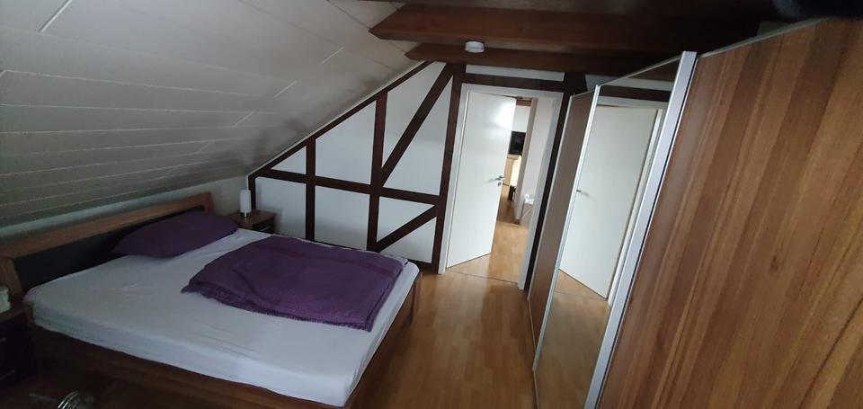 Dachgeschoßwohnung Erfurt Daberstedt - 1 Zimmer, 82 m&sup2;, 850&euro; | Angebot:25178910