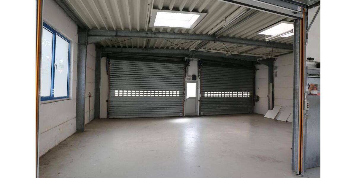 Reihenhaus Apolda - 9 Zimmer, 200 m&sup2;, 450.000&euro; | Angebot:22986914