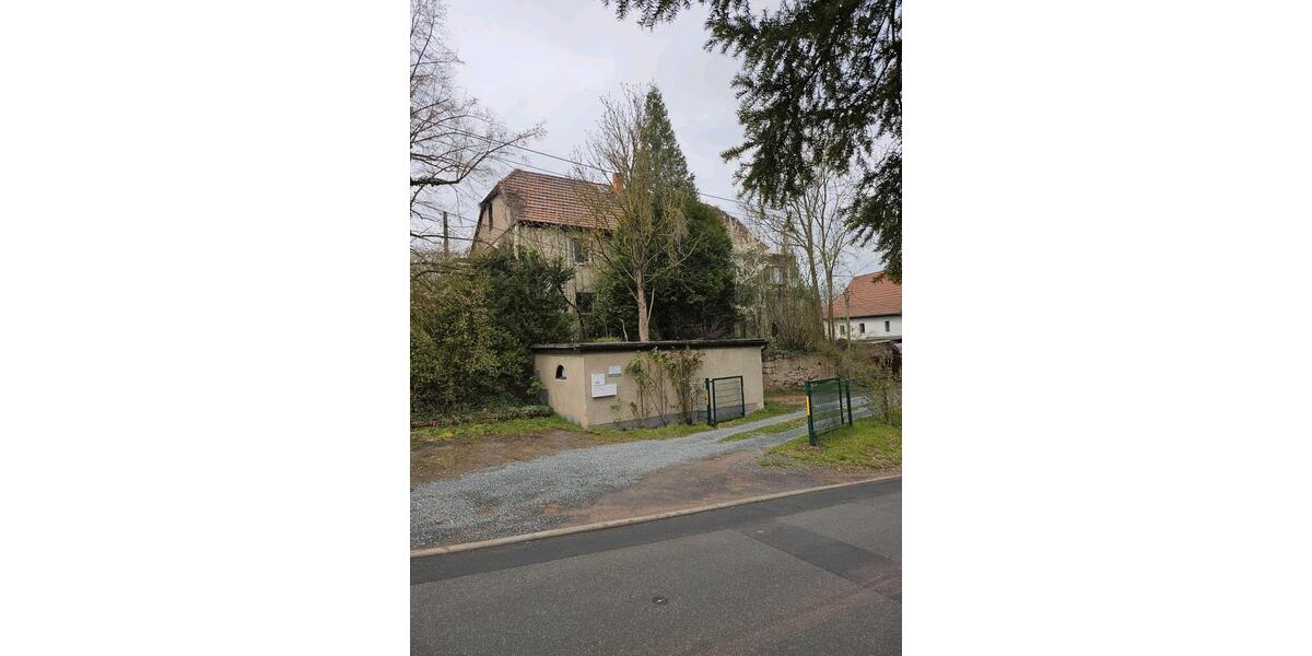 Einfamilienhaus Bucha - 10 Zimmer, 200 m&sup2;, 115.000&euro; | Angebot:26973330