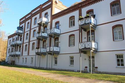 Wohnung Rudolstadt - 3 Zimmer, 71 m&sup2;, 590&euro; | Angebot:23902944