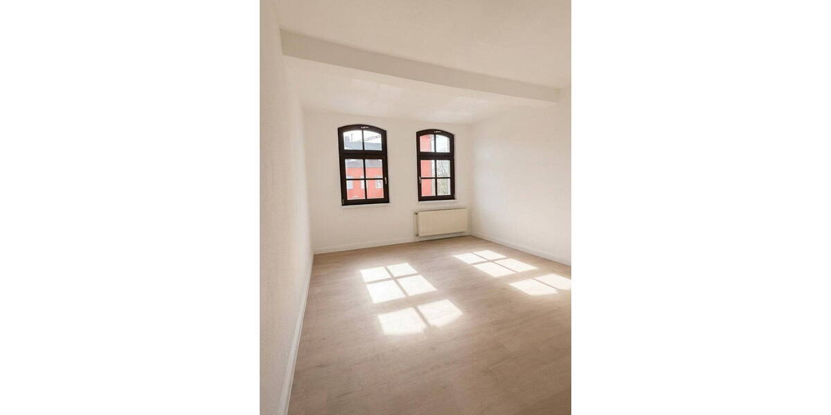 Etagenwohnung Apolda - 3 Zimmer, 87 m&sup2;, 770&euro; | Angebot:26257625