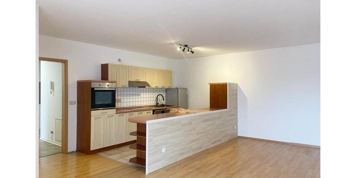 Etagenwohnung Kölleda - 3 Zimmer, 100 m&sup2;, 700&euro; | Angebot:25342184