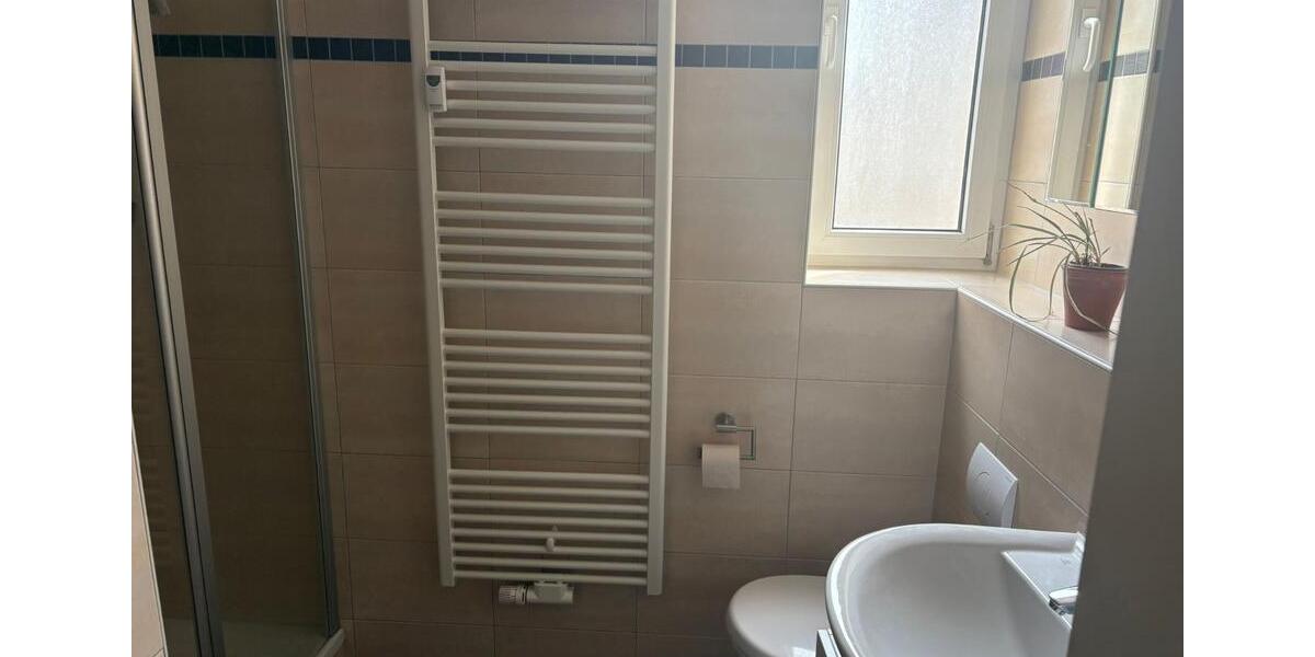 Etagenwohnung Weimar - 3 Zimmer, 68 m&sup2;, 680&euro; | Angebot:26549027