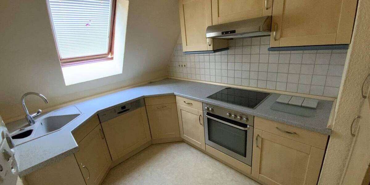 Einfamilienhaus Bad Sulza - 7 Zimmer, 150 m&sup2;, 85.000&euro; | Angebot:25676935