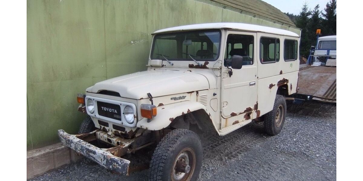 Toyota Land Cruiser 185.000 km 12.500 &euro; Jena 07749
