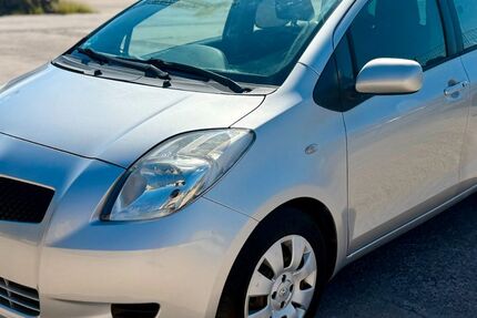 Toyota Yaris 65.488 km 6.980 &euro; Weimar 99427