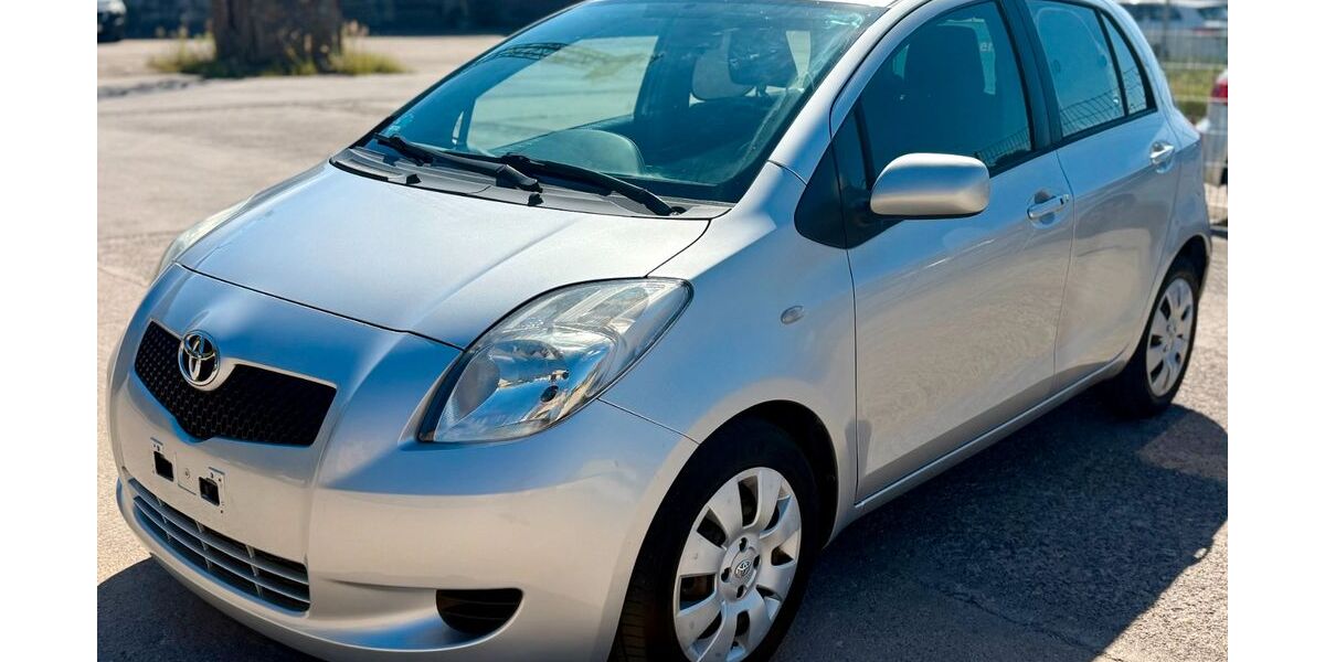 Toyota Yaris 65.488 km 6.980 &euro; Weimar 99427