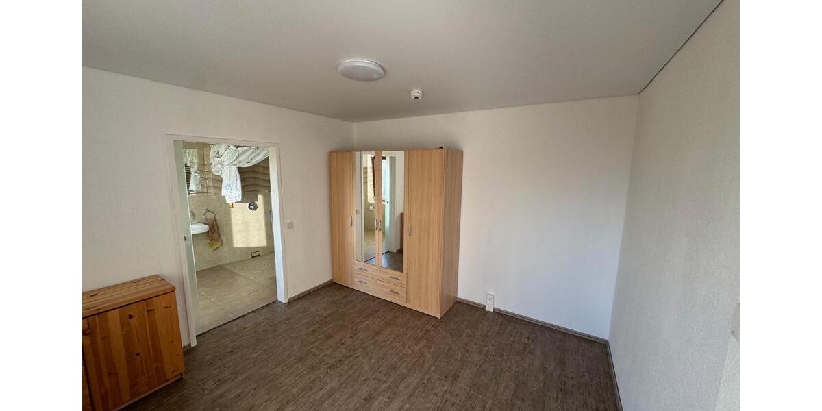 Etagenwohnung Sömmerda - 2 Zimmer, 36 m&sup2;, 465&euro; | Angebot:23544556