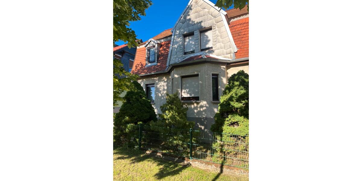 Einfamilienhaus Kölleda - 7 Zimmer, 148 m&sup2;, 265.000&euro; | Angebot:26794767