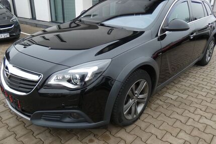 Opel Insignia 95.000 km 8.790 &euro; Erfurt 99087