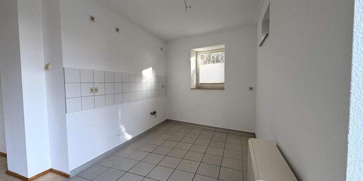 Etagenwohnung Kapellendorf - 3 Zimmer, 80 m&sup2;, 787&euro; | Angebot:25727753