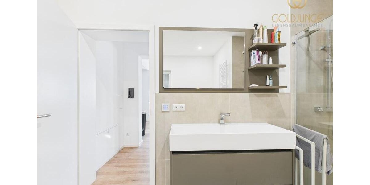 Erdgeschoßwohnung Rudolstadt - 6 Zimmer, 102 m&sup2;, 1.200&euro; | Angebot:25962781