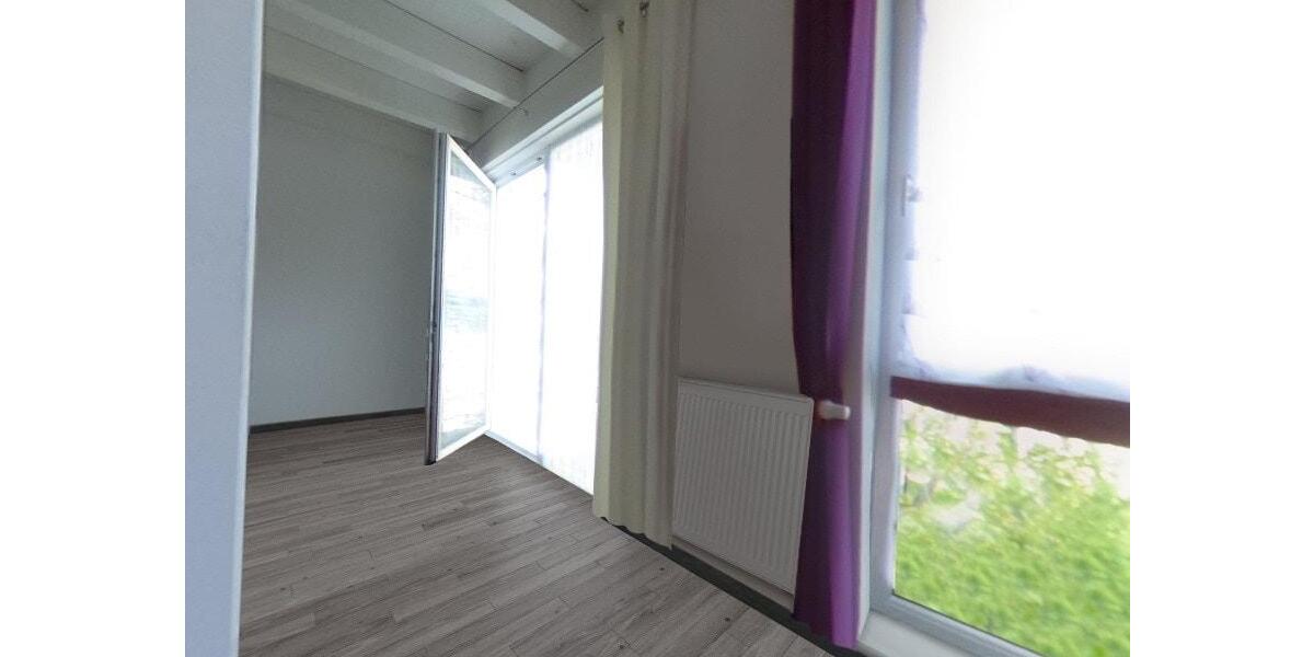 Etagenwohnung Erfurt Johannesplatz - 2 Zimmer, 38 m&sup2;, 500&euro; | Angebot:26461090