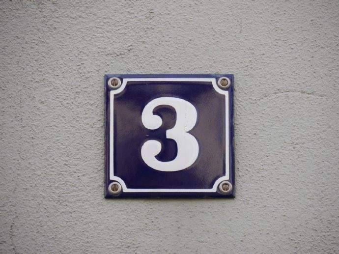 Etagenwohnung Weimar Altstadt - 2 Zimmer, 63 m&sup2;, 555&euro; | Angebot:26091986