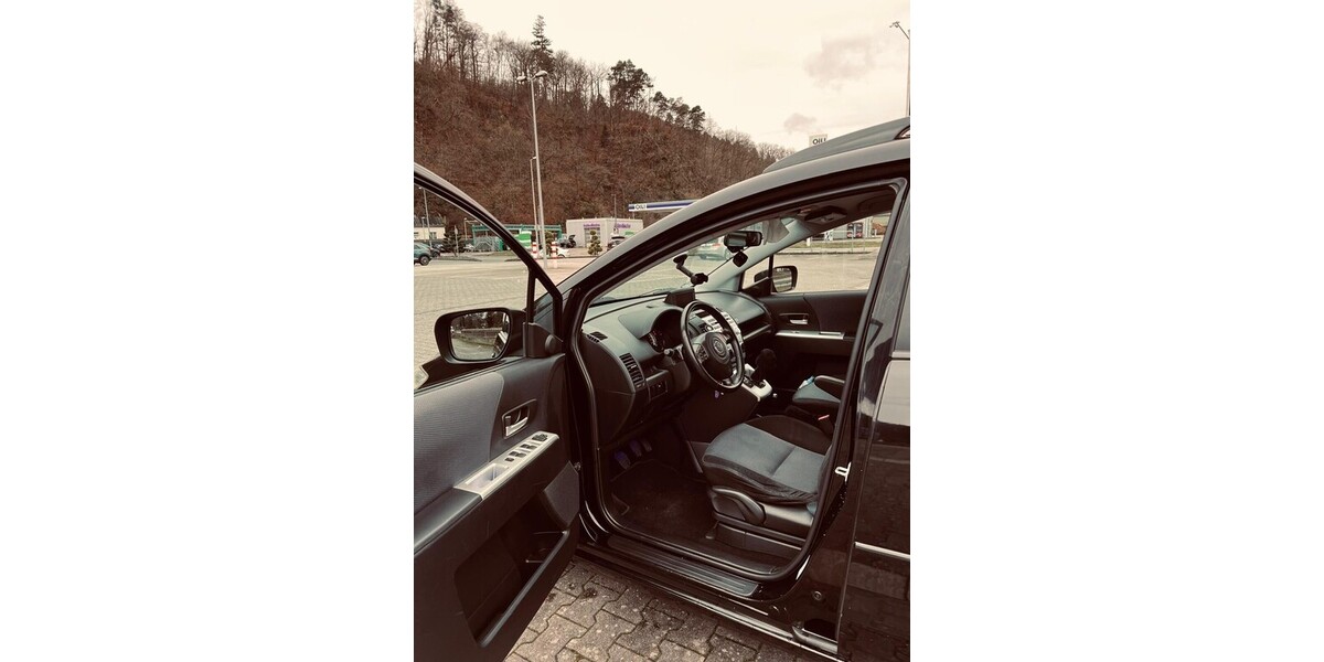 Mazda 5 182.000 km 4.200 &euro; Jena 07743