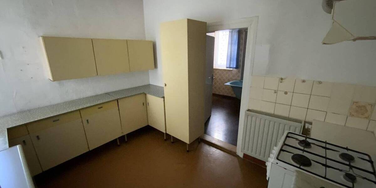 Einfamilienhaus Bad Sulza - 7 Zimmer, 150 m&sup2;, 85.000&euro; | Angebot:25676935