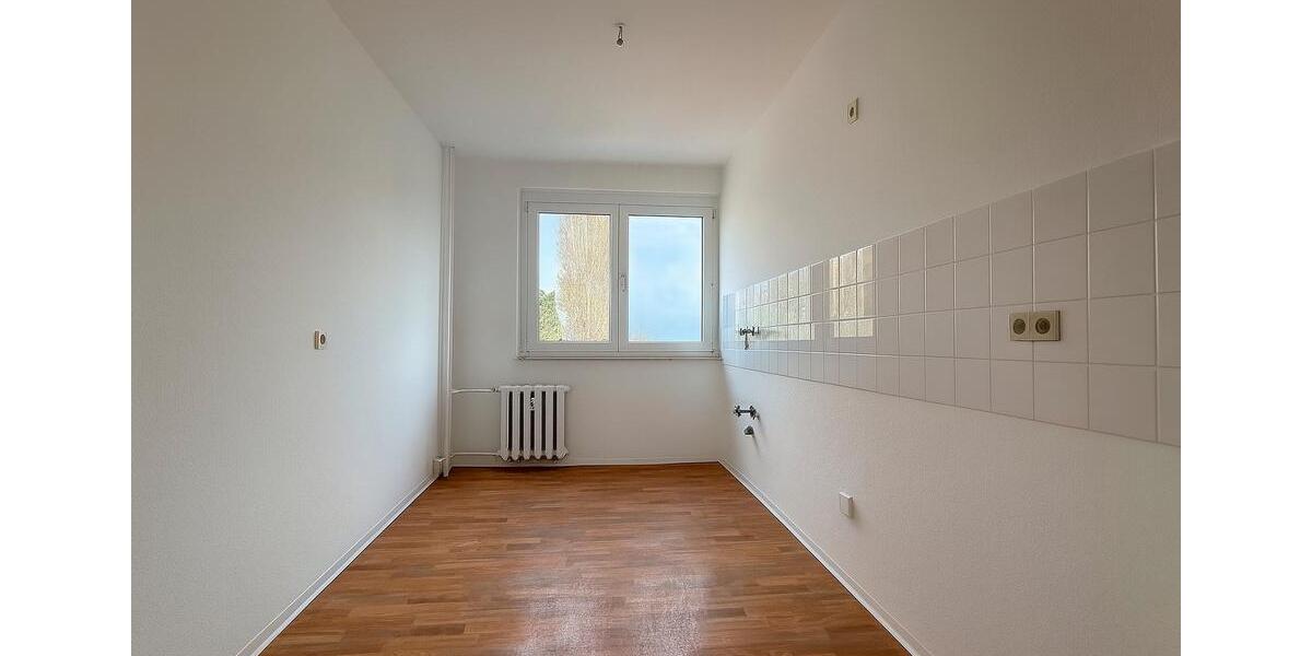 Etagenwohnung Rudolstadt - 3 Zimmer, 60 m&sup2;, 350&euro; | Angebot:25976848