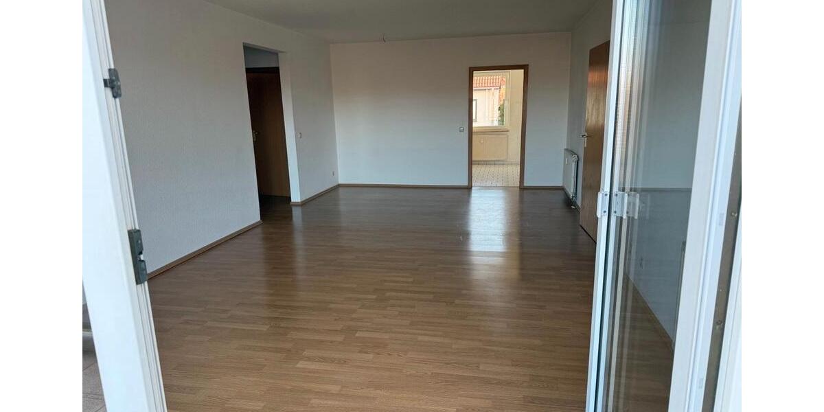 Etagenwohnung Erfurt Daberstedt - 3 Zimmer, 90 m&sup2;, 900&euro; | Angebot:26031283