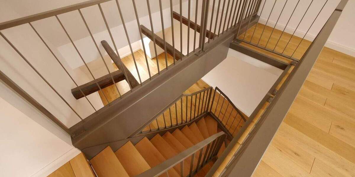 Etagenwohnung Erfurt Altstadt - 2 Zimmer, 87 m&sup2;, 995&euro; | Angebot:25908833