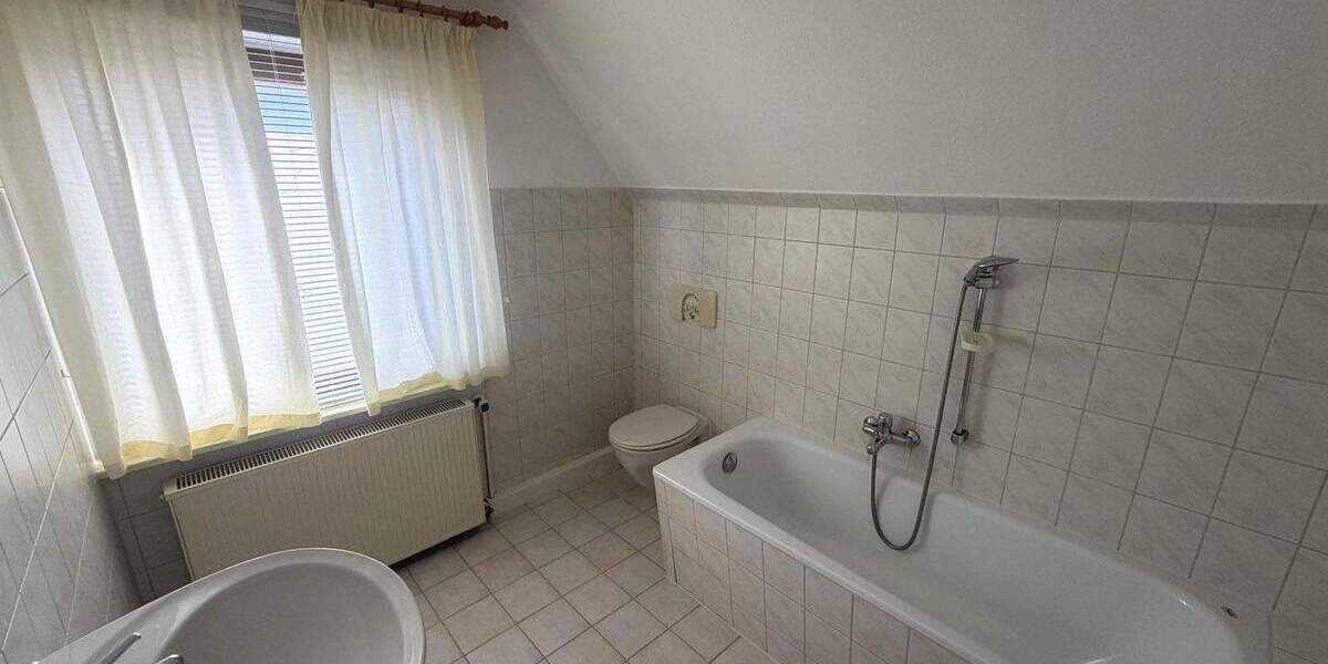 Einfamilienhaus Jena Zwätzen - 5 Zimmer, 119 m&sup2;, 365.000&euro; | Angebot:25896648