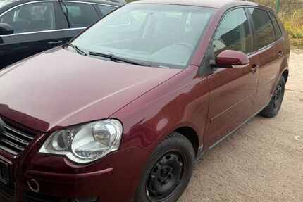 VW Polo 98.000 km 2.500 &euro; Jena 07751