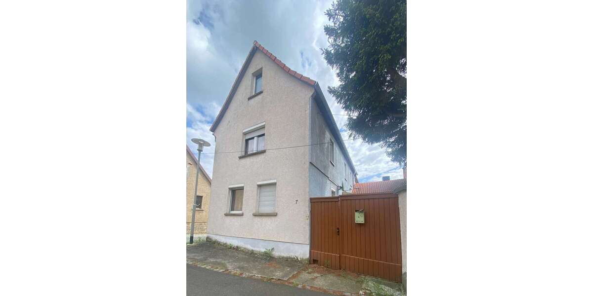 Einfamilienhaus Apolda - 4 Zimmer, 97 m&sup2;, 62.000&euro; | Angebot:25964319