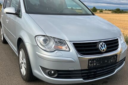 VW Touran 153.772 km 5.400 &euro; Erfurt 99098