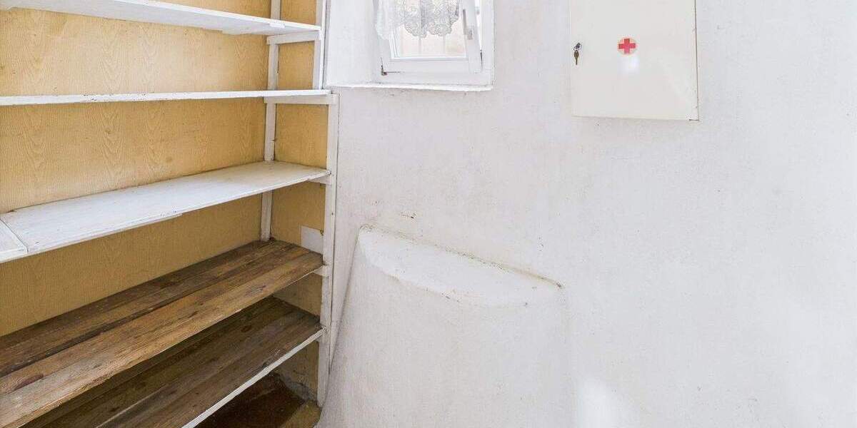 Einfamilienhaus Weimar Taubach - 3 Zimmer, 76 m&sup2;, 89.000&euro; | Angebot:25738088