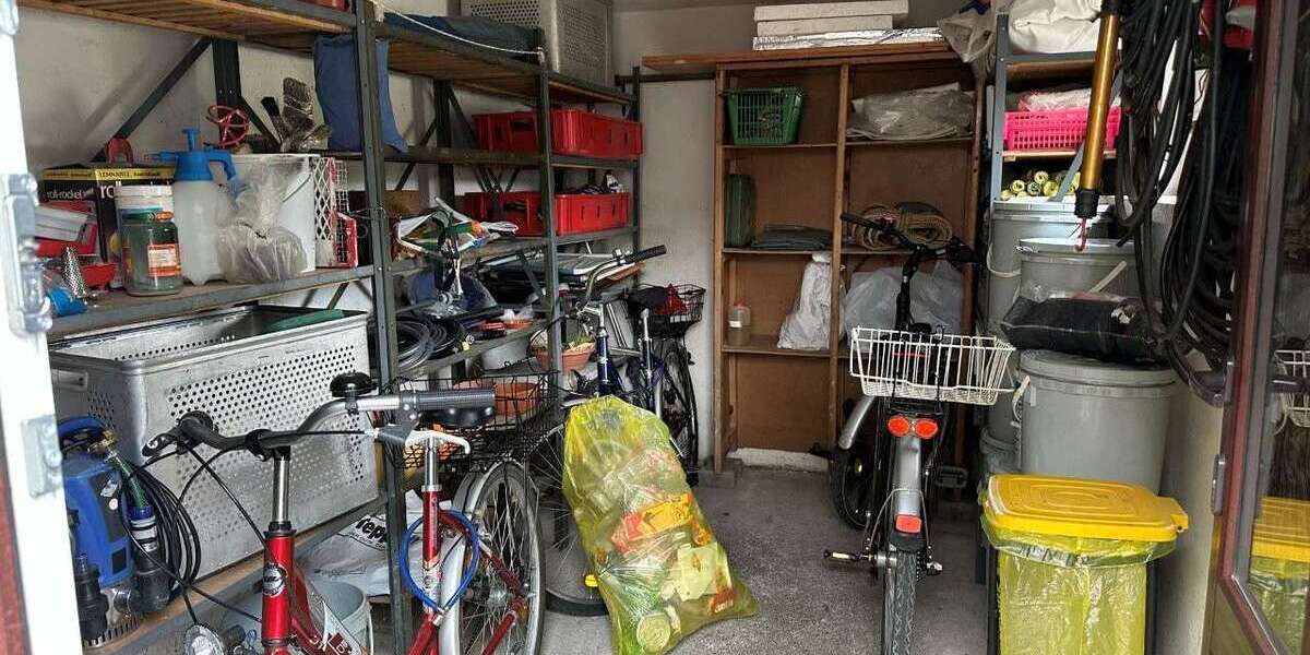Teilsaniertes Einfamilienhaus mit großem Grundstück - Einfamilienhaus Rudolstadt | Angebot:26676327