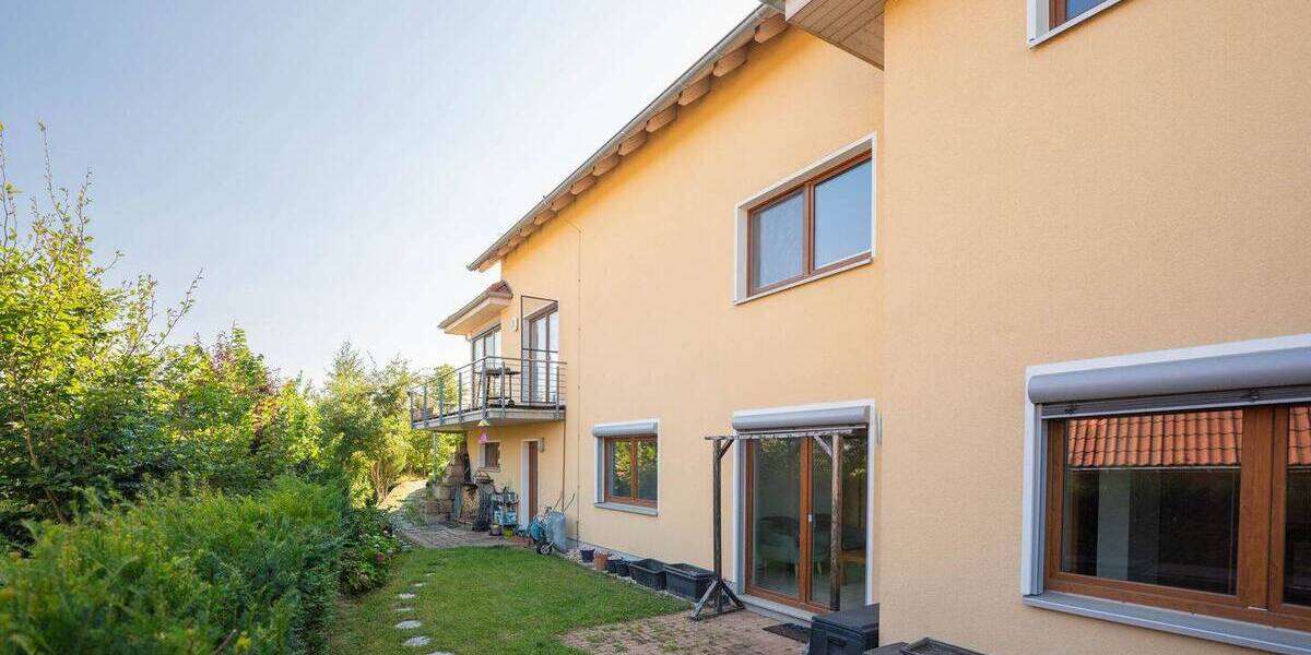 Mehrfamilienhaus, Wohnhaus Jena Zwätzen - 8 Zimmer, 325 m&sup2;, 890.000&euro; | Angebot:25705576