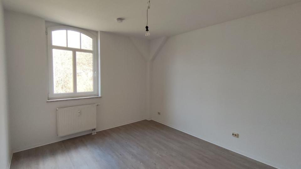 Etagenwohnung Rudolstadt - 3 Zimmer, 68 m&sup2;, 525&euro; | Angebot:25918461