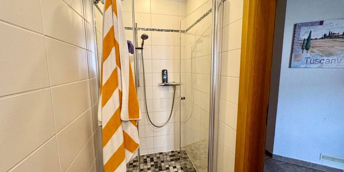 Mehrfamilienhaus, Wohnhaus Rudolstadt Teichröda - 8 Zimmer, 202 m&sup2;, 275.000&euro; | Angebot:25676535