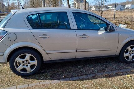 Opel Astra 133.000 km 3.200 &euro; Weimar 99427