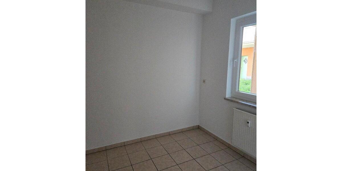 Erdgeschoßwohnung Jena Kernberge - 2 Zimmer, 73 m&sup2;, 650&euro; | Angebot:26426109