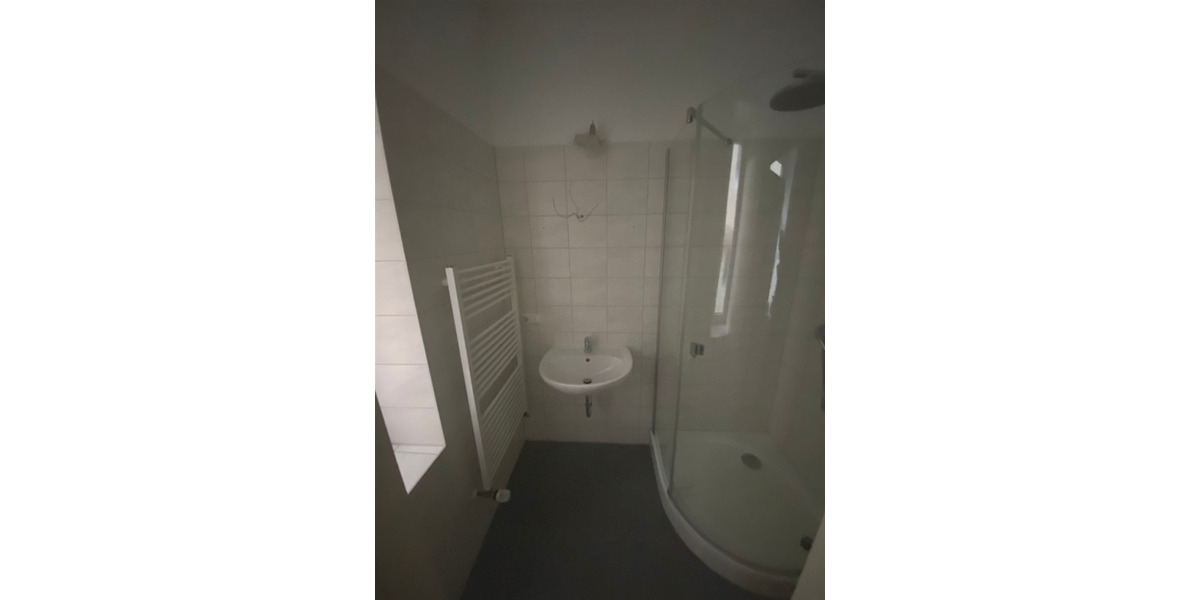 Etagenwohnung Weimar Westvorstadt - 2 Zimmer, 65 m&sup2;, 650&euro; | Angebot:25776376