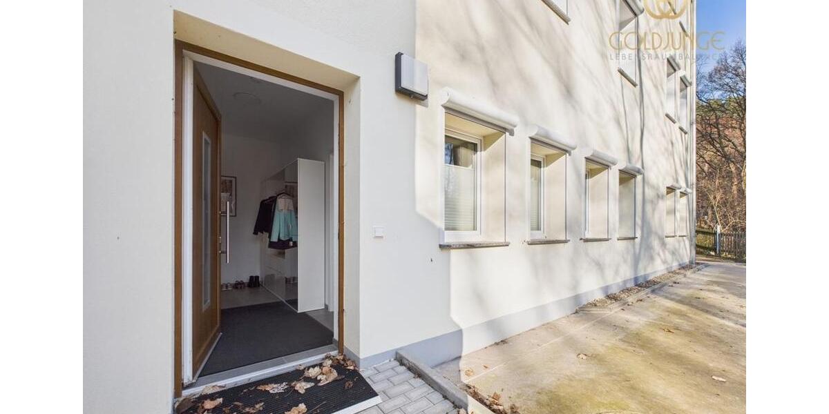 Erdgeschoßwohnung Rudolstadt - 6 Zimmer, 102 m&sup2;, 1.200&euro; | Angebot:25962781
