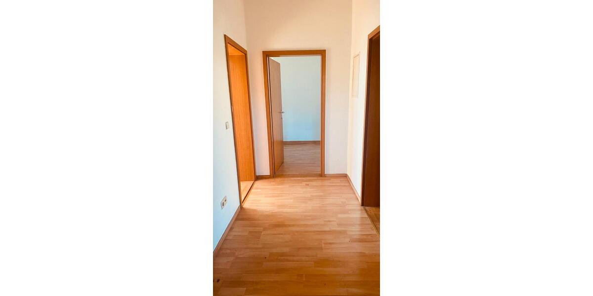 Etagenwohnung Weimar Lützendorf - 3 Zimmer, 65 m&sup2;, 700&euro; | Angebot:26632732