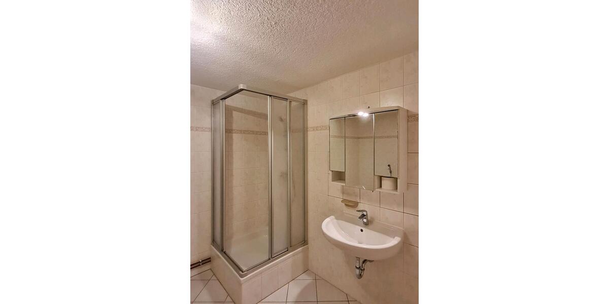 Erdgeschoßwohnung Kölleda - 3 Zimmer, 78 m&sup2;, 507&euro; | Angebot:26490549